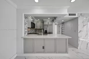 8075 NW 7th St, Miami, FL 33126 - Photo 3