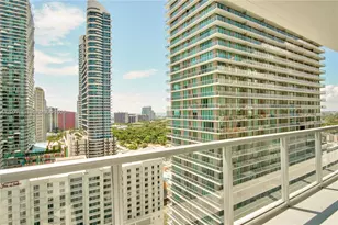 1111 SW 1st Ave, Miami, FL 33130 - Photo 3