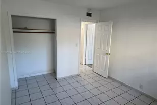 1765 Venice Ln, North Miami, FL 33181 - Photo 19