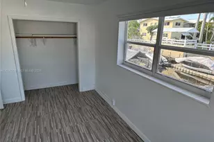 1765 Venice Ln, North Miami, FL 33181 - Photo 9