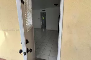 1765 Venice Ln, North Miami, FL 33181 - Photo 37