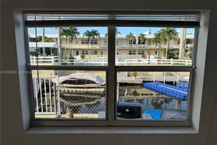 1765 Venice Ln, North Miami, FL 33181 - Photo 1