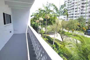2005 Sans Souci Blvd, North Miami, FL 33181 - Photo 25