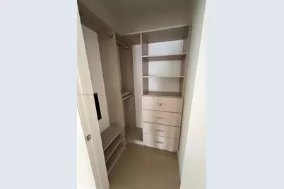 1400 Biscayne Boulevard #3102, Miami, FL 33132 - Photo 13