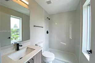 25731 SW 144th Ave, Homestead, FL 33032 - Photo 5
