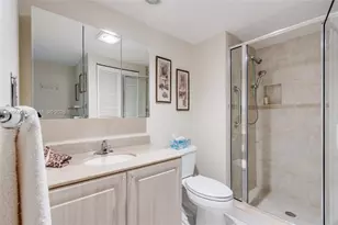 8566 Casa Del Lago, Boca Raton, FL 33433 - Photo 13