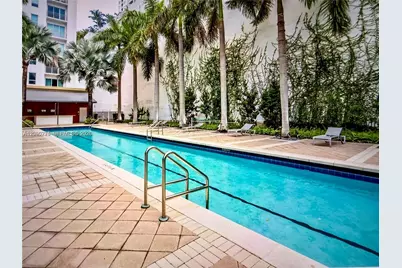 133 NE 2nd Ave #1406, Miami, FL 33132 - Photo 9