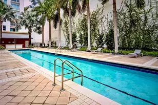 133 NE 2nd Ave, Miami, FL 33132 - Photo 9