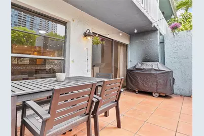 515 NE 38th St #10, Miami, FL 33137 - Photo 9