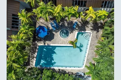 515 NE 38th St #10, Miami, FL 33137 - Photo 31