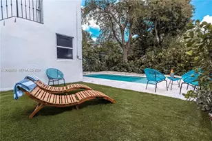 137 NE 47th St, Miami, FL 33137 - Photo 3