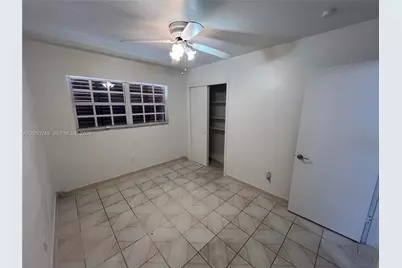 260 W 15th St #0, Hialeah, FL 33010 - Photo 9