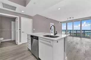 888 Biscayne Blvd, Miami, FL 33132 - Photo 3