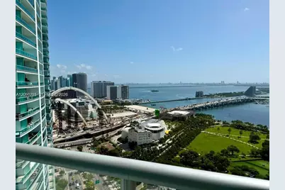 888 Biscayne Blvd #1710, Miami, FL 33132 - Photo 13