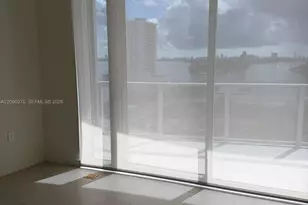 1400 Biscayne Blvd, Miami, FL 33132 - Photo 1