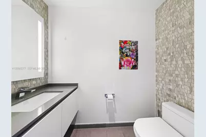 88 SW 7th St #2506, Miami, FL 33130 - Photo 19