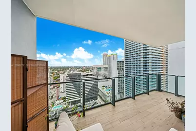 88 SW 7th St #2506, Miami, FL 33130 - Photo 13