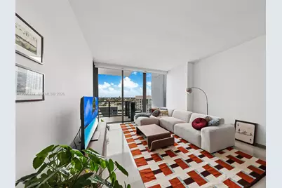 88 SW 7th St #2506, Miami, FL 33130 - Photo 3