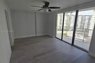 1440 Brickell Bay Dr, Miami, FL 33131 - Photo 7