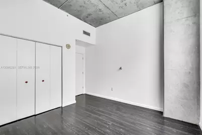2001 Biscayne Blvd #3212, Miami, FL 33137 - Photo 17