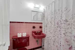 975 SW 10th St, Miami, FL 33130 - Photo 11