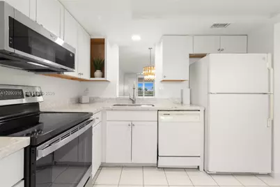 7684 NW 18th St #404, Margate, FL 33063 - Photo 5