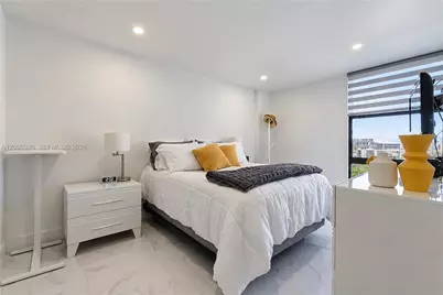 20301 W Country Club Dr #930, Aventura, FL 33180 - Photo 9