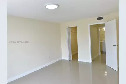 16950 W Dixie Hwy #A537, North Miami Beach, FL 33160 - Photo 17