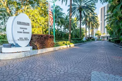 20335 W Country Club Dr #1702, Aventura, FL 33180 - Photo 5