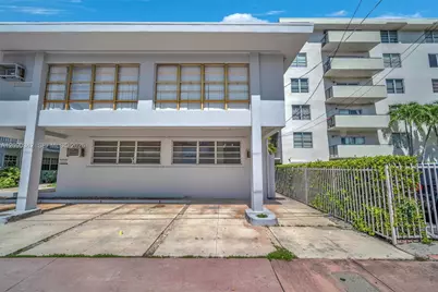 8010 Tatum Waterway Dr #5, Miami Beach, FL 33141 - Photo 3