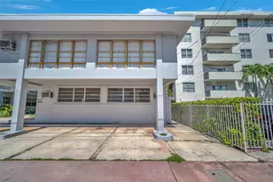 8010 Tatum Waterway Dr, Miami Beach, FL 33141 - Photo 3