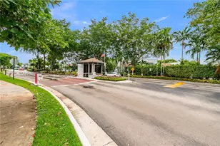 12317 NW 11th St, Pembroke Pines, FL 33026 - Photo 47