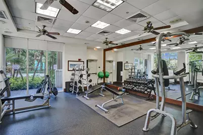 19501 W Country Club Dr #1006, Aventura, FL 33180 - Photo 31