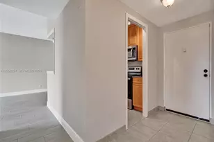 400 N Riverside Dr, Pompano Beach, FL 33062 - Photo 17