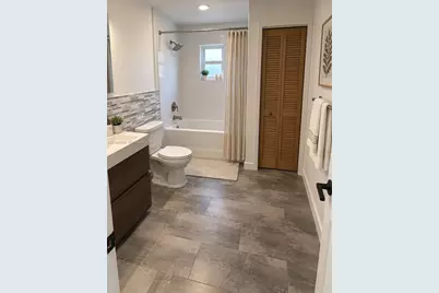300 SW 69th Ave, Miami, FL 33144 - Photo 7