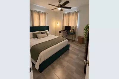 300 SW 69th Ave, Miami, FL 33144 - Photo 5