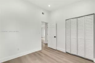 1706 NW 26th Ave, Fort Lauderdale, FL 33311 - Photo 13