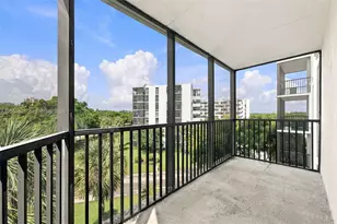 3475 N Country Club Dr, Aventura, FL 33180 - Photo 7