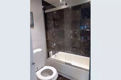 3701 N Country Club Dr #1706, Aventura, FL 33180 - Photo 9