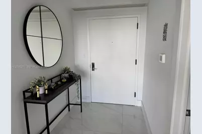 2000 Island Blvd #2808, Aventura, FL 33160 - Photo 9