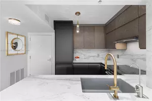 1800 Sunset Harbour Dr, Miami Beach, FL 33139 - Photo 7
