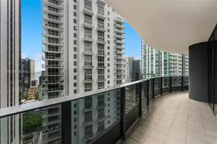 1000 Brickell Plaza, Miami, FL 33131 - Photo 21