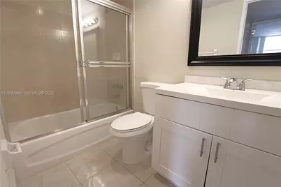 4550 NW 9 St #406E, Miami, FL 33126 - Photo 15