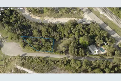 9701-B SE Water St, Hobe Sound, FL 33455 - Photo 3