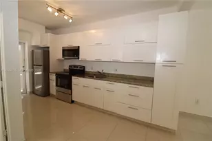 540 74th St, Miami Beach, FL 33141 - Photo 15