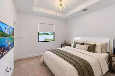957 NE 211th St, Miami, FL 33179 - Photo 17