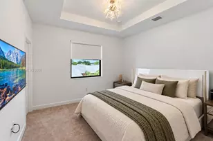 957 NE 211th St, Miami, FL 33179 - Photo 17