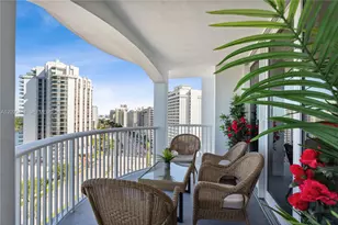 5401 Collins Ave, Miami Beach, FL 33140 - Photo 15