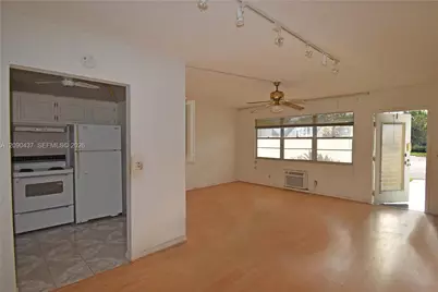 167 Oakridge L #167, Deerfield Beach, FL 33442 - Photo 5