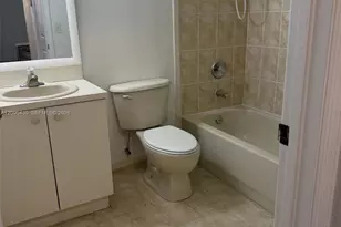 2720 NE 3rd Dr, Homestead, FL 33033 - Photo 9